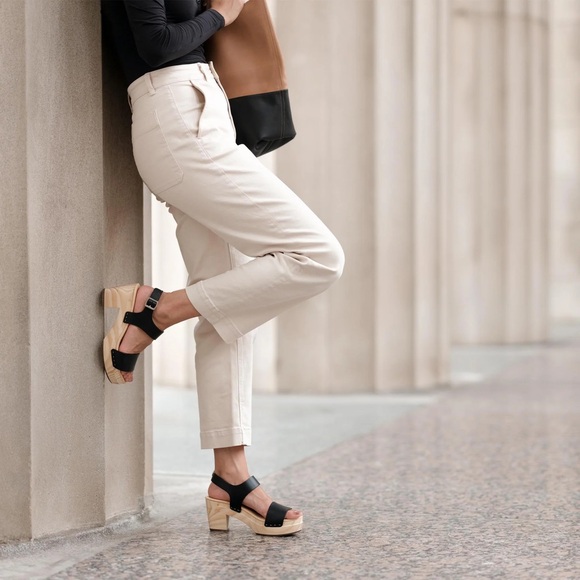 NISOLO All-Day Open Toe Clog in Black 8.5 - Picture 6 of 8